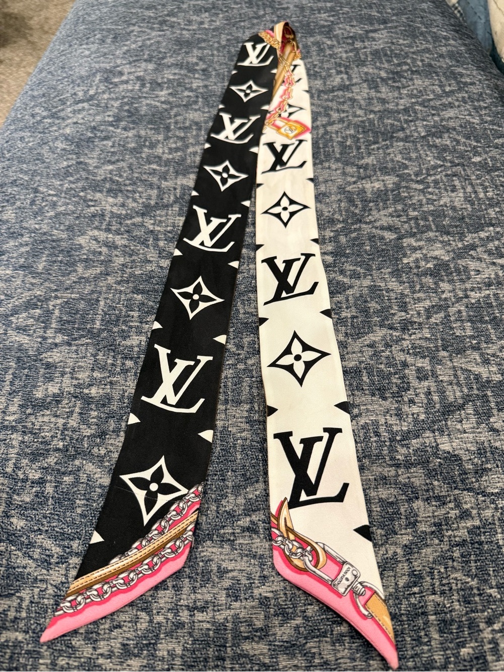 Louis Vuitton Black, White & Pink Monogram Silk Twilly